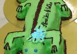 Tort w kształcie jaszczurki Tort w kształcie jaszczurki