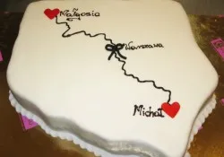 Tort na wesele w kształcie Polski Tort na wesele w kształcie Polski